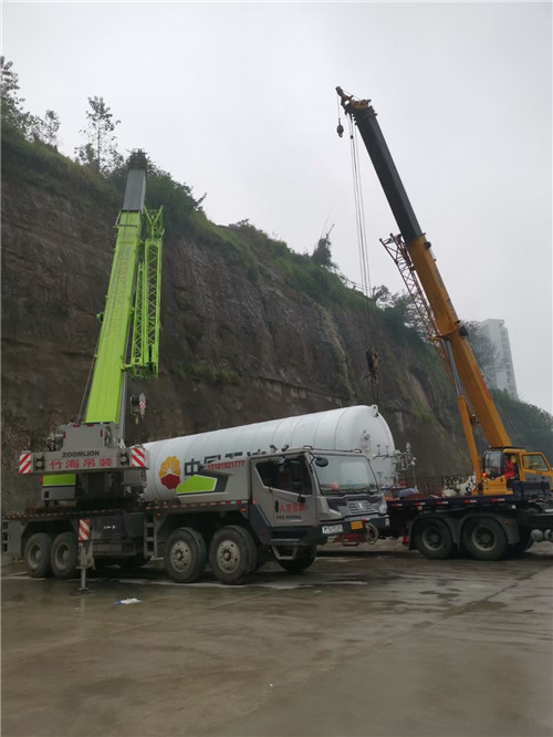 耀州区“不怕风雨冻”—— 吊车的 “恶劣环境适应” 技术
